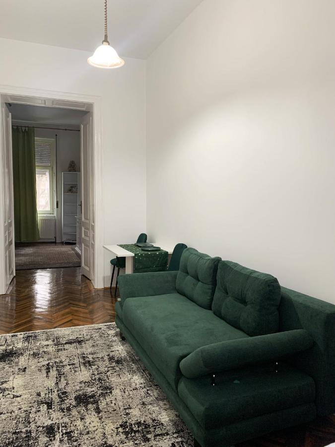 Diana'S Apartment Арад Екстериор снимка
