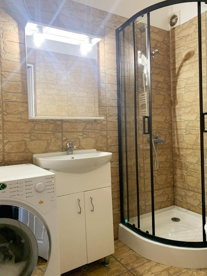 Diana'S Apartment Арад Екстериор снимка